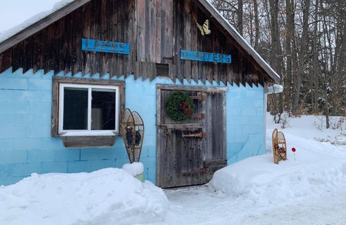 Gravenhurst Bed & Breakfast | Country Living