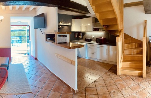 Vievy Cottage | Country property with private pool, in the heart of Burgundy.