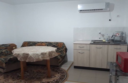 Oryahovo House | Country side house situated near the Danube river and the Bechet-Oryahovo ferry.