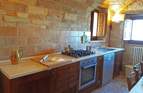 Corridonia Villa | Country side Villa Agriturismo, stunning view, family-friendly, total privacy