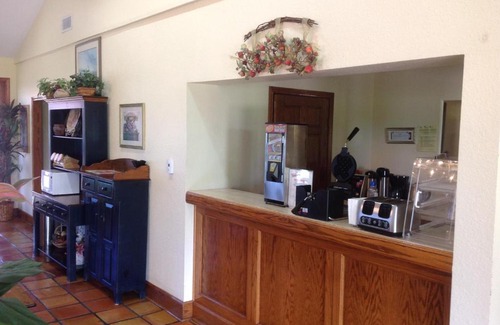 Wharton Hotel | Countryside Inn
