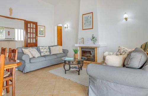 Sao Clemente Villa | Countryside property with mountain views