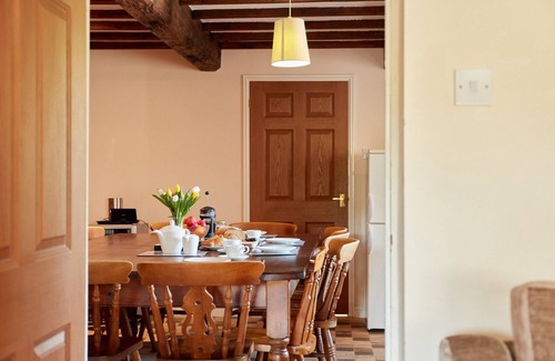 Dalbury Lees Cottage | Countryside retreat with hot tub, No Deposit