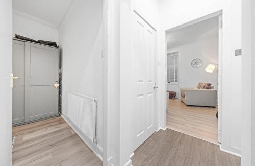 Troon Apartment | Couples or Golfers Near to Beach