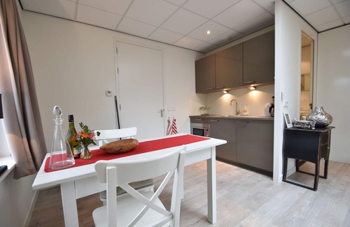 Bergen Apartment | Couples’ Retreat in Bergen