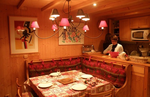 Courchevel Apartment | Courchevel ski in ski out, south-facing, in the heart of nature next to the Granges ski lift