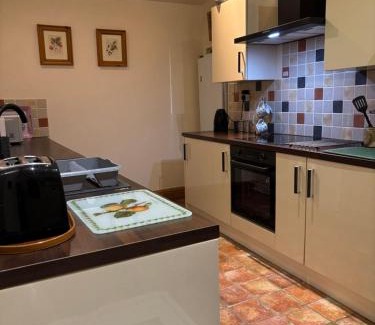 Newport House | Courtside Barn, Lynn, Newport