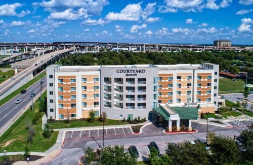 McNeil Hotel | Courtyard Austin by Marriott Northwest/Lakeline