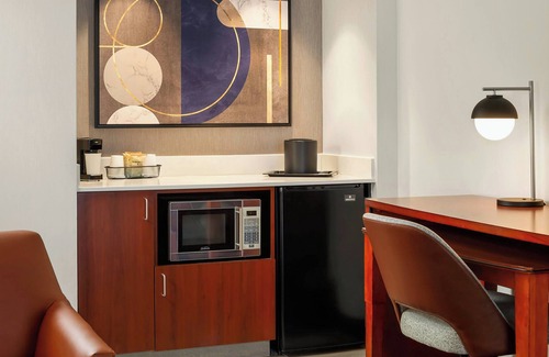 Mendota Heights Hotel | Courtyard by Marriott Minneapolis-St. Paul Airport