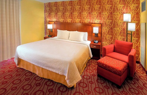 Niagara Falls Hotel | Courtyard by Marriott Niagara Falls