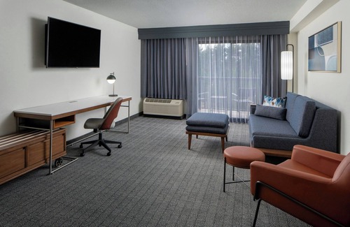 Decatur Hotel | Courtyard by Marriott Decatur