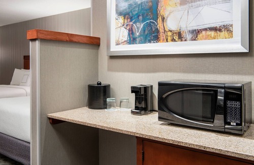 West Edmonton Hotel | Courtyard by Marriott Edmonton West