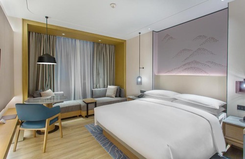 Nanhai Hotel | Courtyard by Marriott Foshan Gaoming