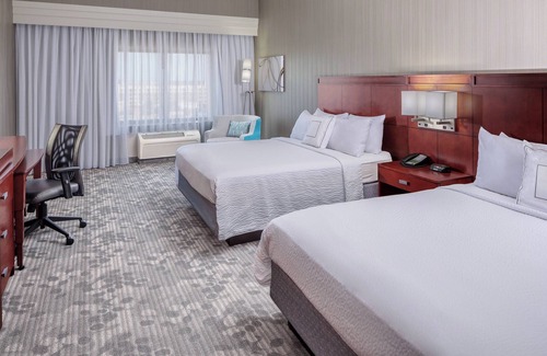 Braeswood Place Hotel | Courtyard by Marriott Houston Medical Center/NRG Park
