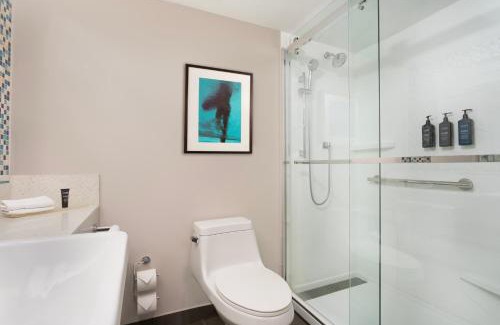 Isla Verde Resort | Courtyard by Marriott Isla Verde Beach Resort