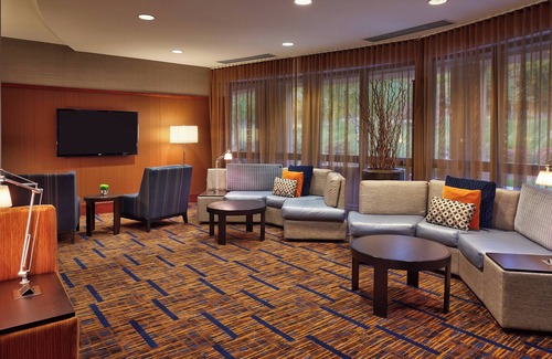 Shawnee Hotel | Courtyard by Marriott Kansas City Shawnee