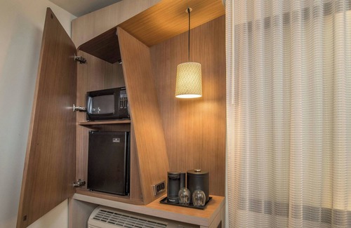 Westminster Hotel | Courtyard by Marriott London