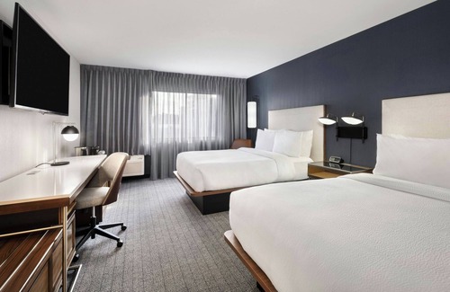 Mobile Hotel | Courtyard by Marriott Mobile