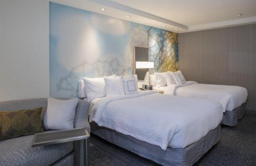 Auburndale Hotel | Courtyard by Marriott New York Queens/Fresh Meadows