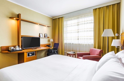 Plzen Hotel | Courtyard By Marriott Pilsen