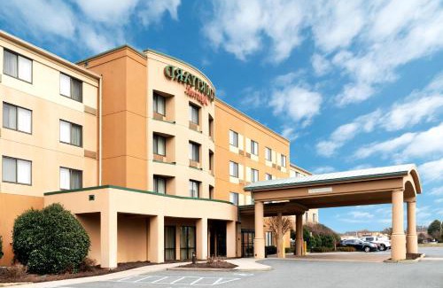 Salisbury Hotel | Courtyard by Marriott Salisbury