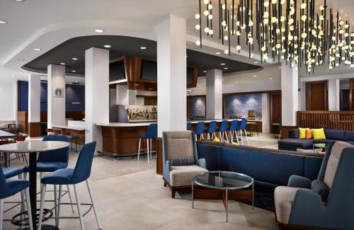 Mission Valley West Hotel | Courtyard by Marriott San Diego Mission Valley/Hotel Circle