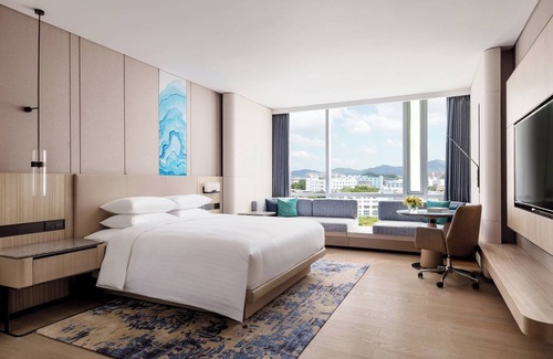 Hepingcun Hotel | Courtyard by Marriott Shenzhen Northwest