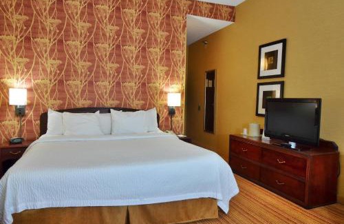 Southport Hotel | Courtyard by Marriott Indianapolis South