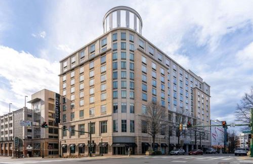 Downtown Hotel | Courtyard by Marriott Silver Spring Downtown