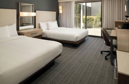 Nut Tree Hotel | Courtyard by Marriott Vacaville