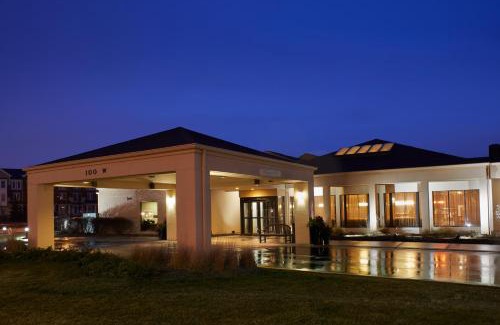 Arlington Heights Hotel | Courtyard Chicago Arlington Heights/South