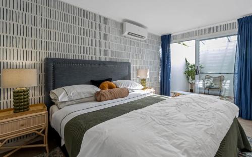 Port Adelaide House | Courtyard Home In Historic Port Adelaide