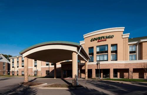 Norfolk - Virginia Beach Hotel | Courtyard Suffolk Chesapeake