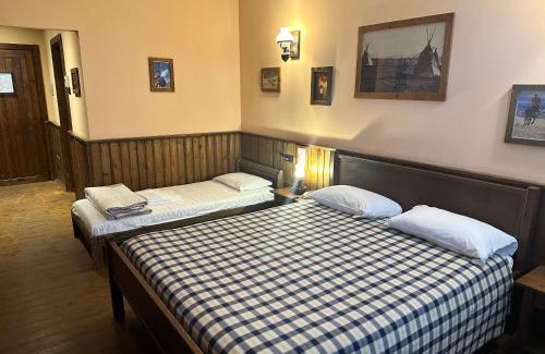 Voghera Hotel | Cowboys Guest Ranch