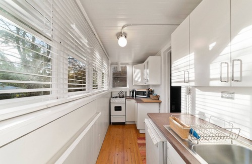 Midtown Sacramento Apartment | Cozy 1-bedroom apartment in Midtown Sacramento with WiFi, AC