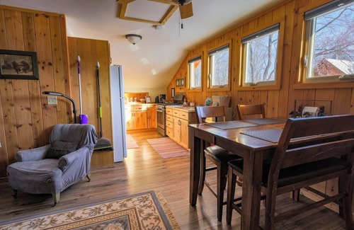Powell Apartment | Cozy 1-bedroom apartment north of Marquette, WiFi, AC & perfect for snowmobiling