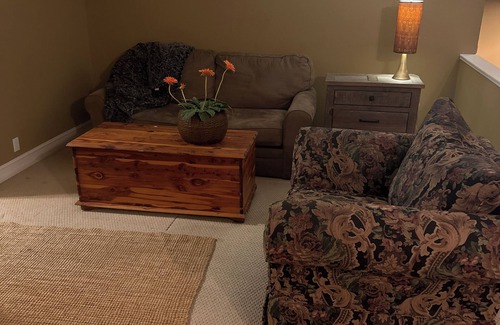 Port Neches House | Cozy 1-bedroom house with AC, WiFi in nice Port Neches