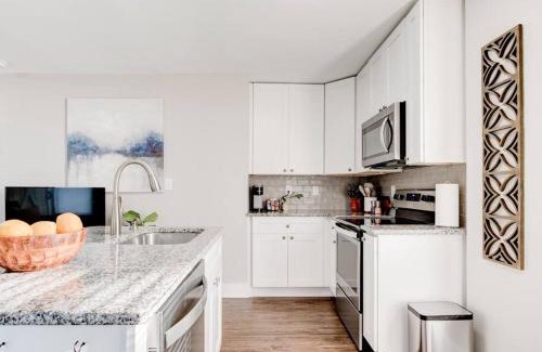 Columbus Apartment | Cozy 1-Bedroom Retreat, New Remodel, Fast Wi-Fi