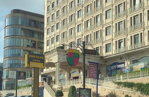 Pendik Apartment | Cozy 1-bedroom with WiFi and AC in delightful Istanbul