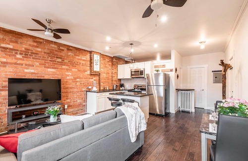 Central Hamilton Apartment | Cozy 1BR Condo on James Street North!