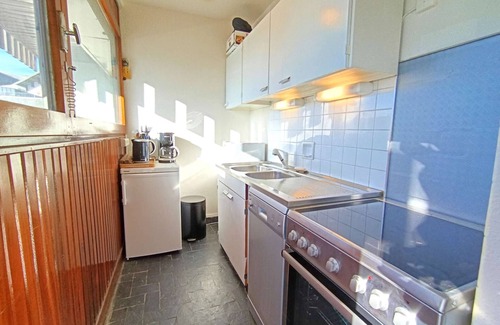 Cadeilhan-Trachere Apartment | Cozy 1BR for 4 with south balcony and parking at 1700m elevation
