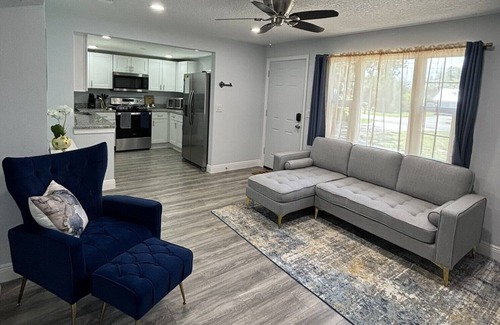 DeLand House | Cozy 2/2 Casita Retreat