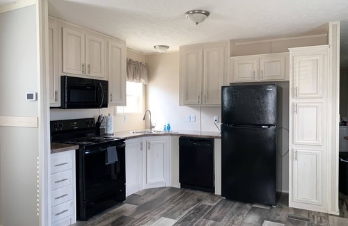 Prairieville House | Cozy 2 bed 1 bath centrally located