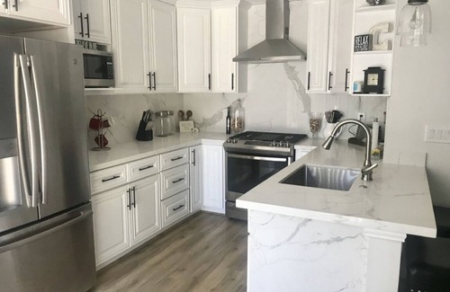 Pleasant Hill House | Cozy 2 bed, 2 bath home, walking distance to everything! Big yard. Dog friendly!