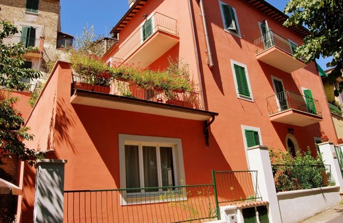 Acquasparta Apartment | Cozy 2-bedroom apartment in charming Acquasparta with WiFi