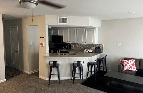 Southwest Carrollton Apartment | Cozy 2-bedroom apartment fully equipped with everything you need!