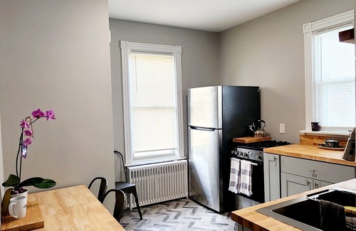 Glenolden Apartment | Cozy 2-bedroom apartment in Glenolden, walking distance to parks & amenities