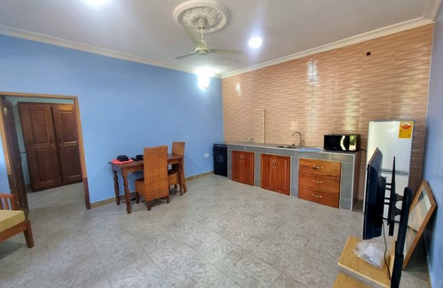 Aburi Apartment | Cozy 2 bedroom apartment in the beautiful Aburi Mountains.