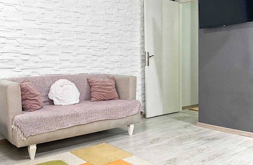 Old Town Condo | Cozy 2-bedroom condo with WiFi, AC in beautiful İzmir