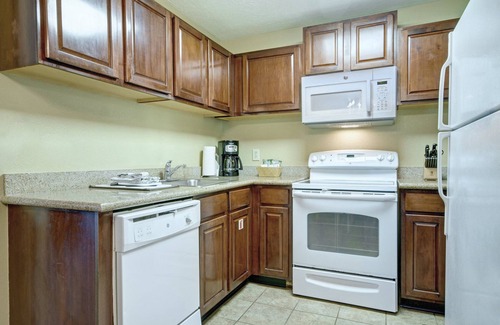 Williamsburg Apartment | Cozy 2-bedroom deluxe in fantastic Williamsburg